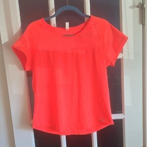 UA Women's Neon Orange Short Sleeve Top